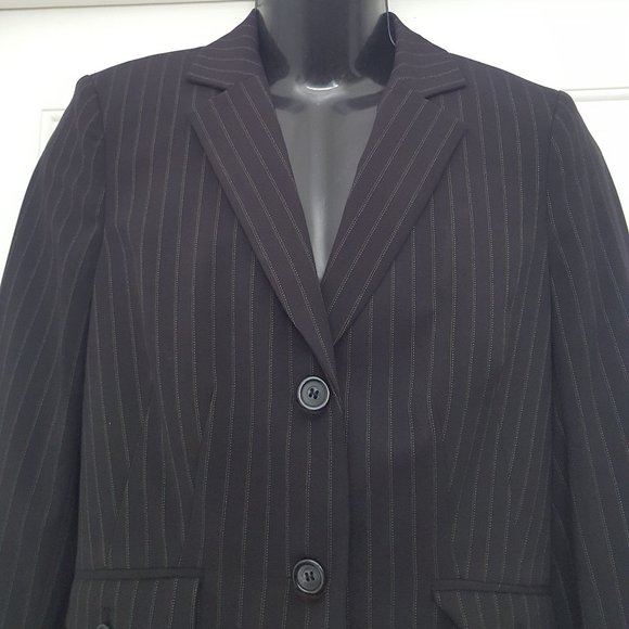 New STYLE & CO Strech Collection Womens Button Suit Jacket Black Striped - Picture 3 of 12